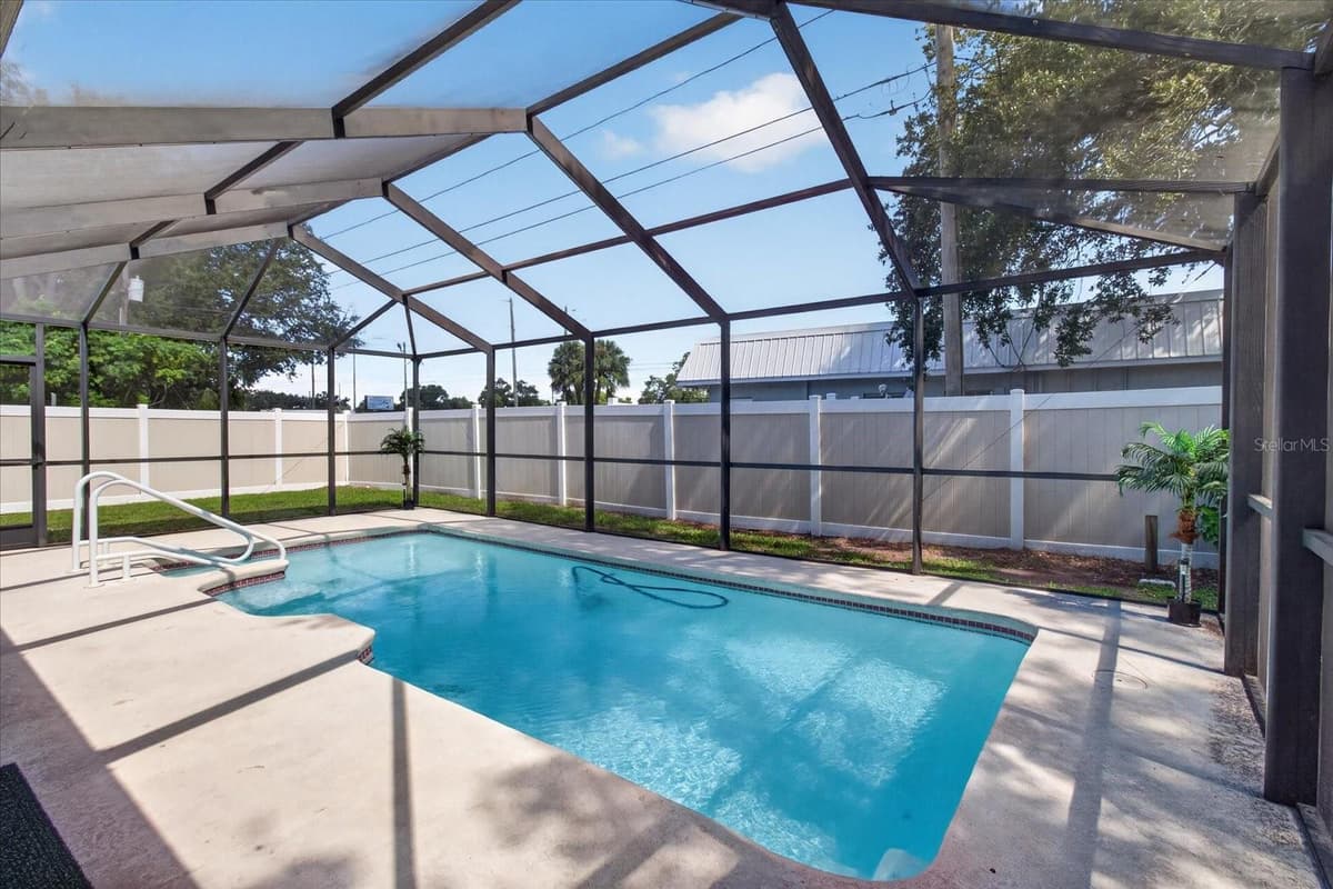 13497 OVAL DRIVE — photo 66 of 94
