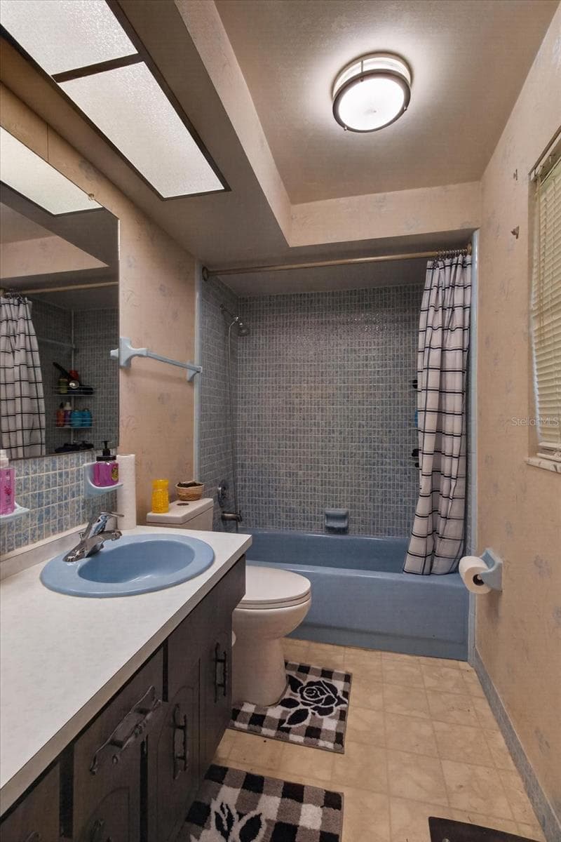 13497 OVAL DRIVE — photo 45 of 94