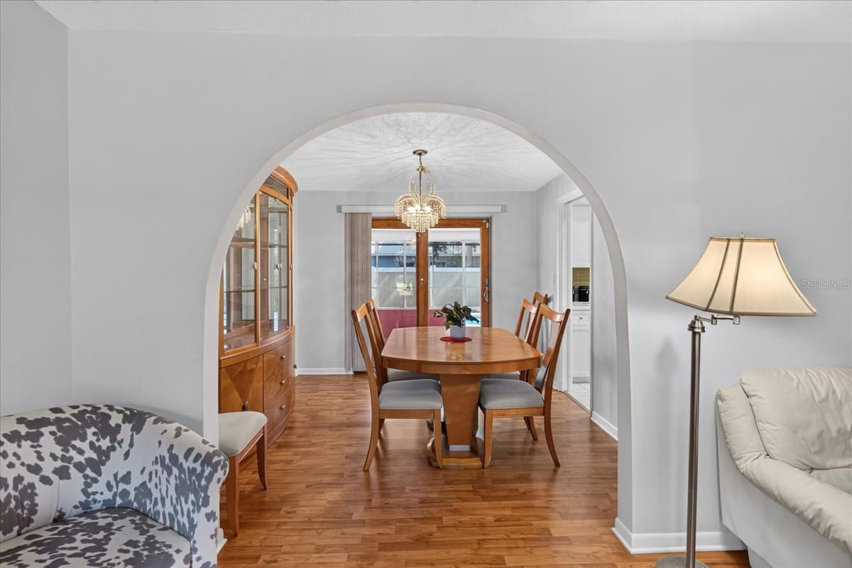 13497 OVAL DRIVE — photo 37 of 94