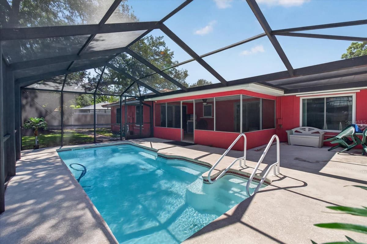 13497 OVAL DRIVE — photo 2 of 94