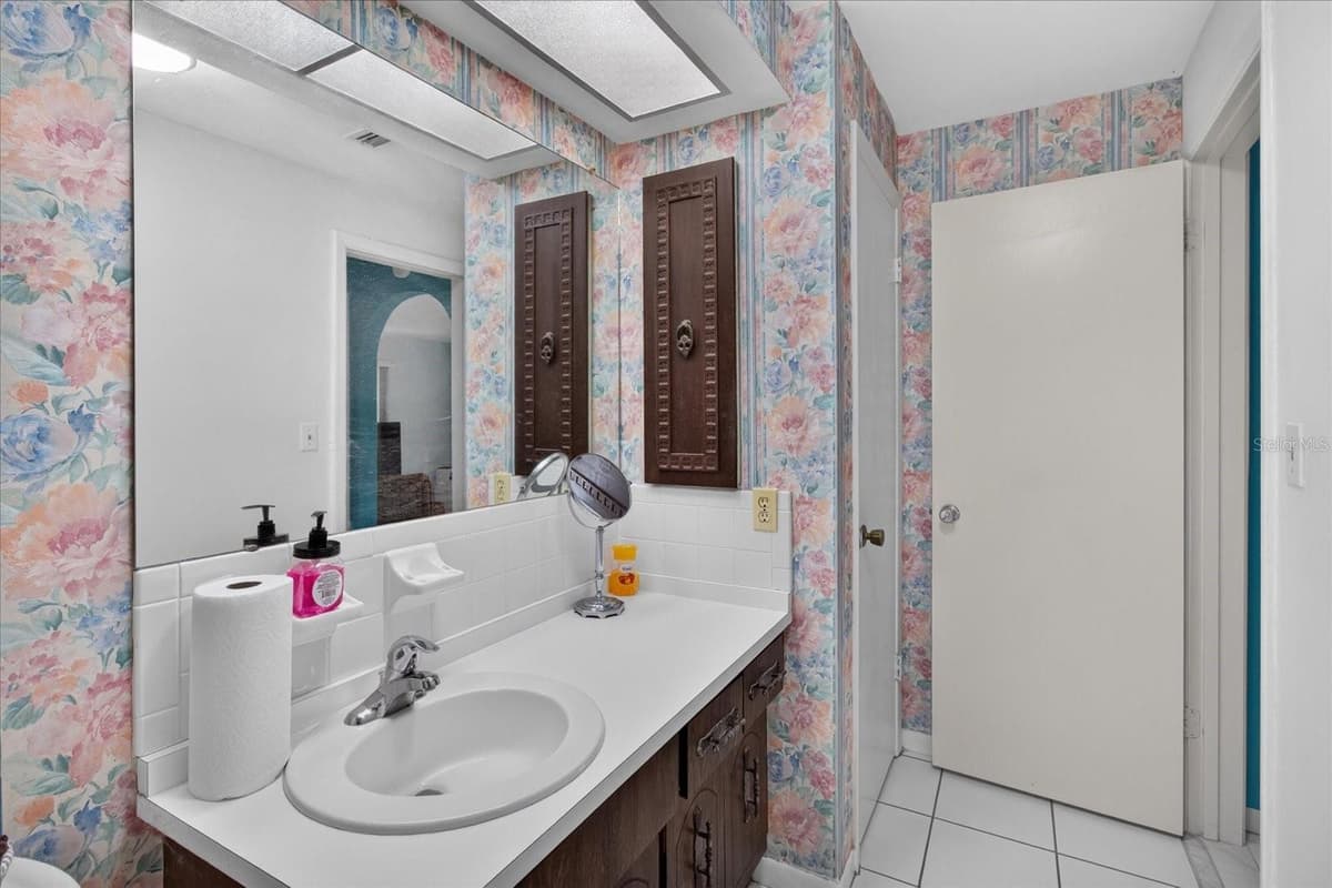 13497 OVAL DRIVE — photo 57 of 94