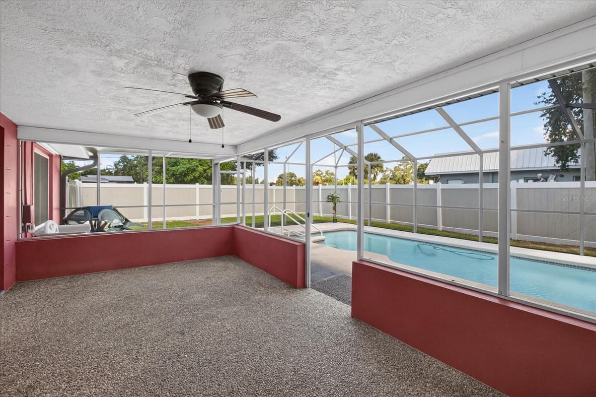13497 OVAL DRIVE — photo 65 of 94