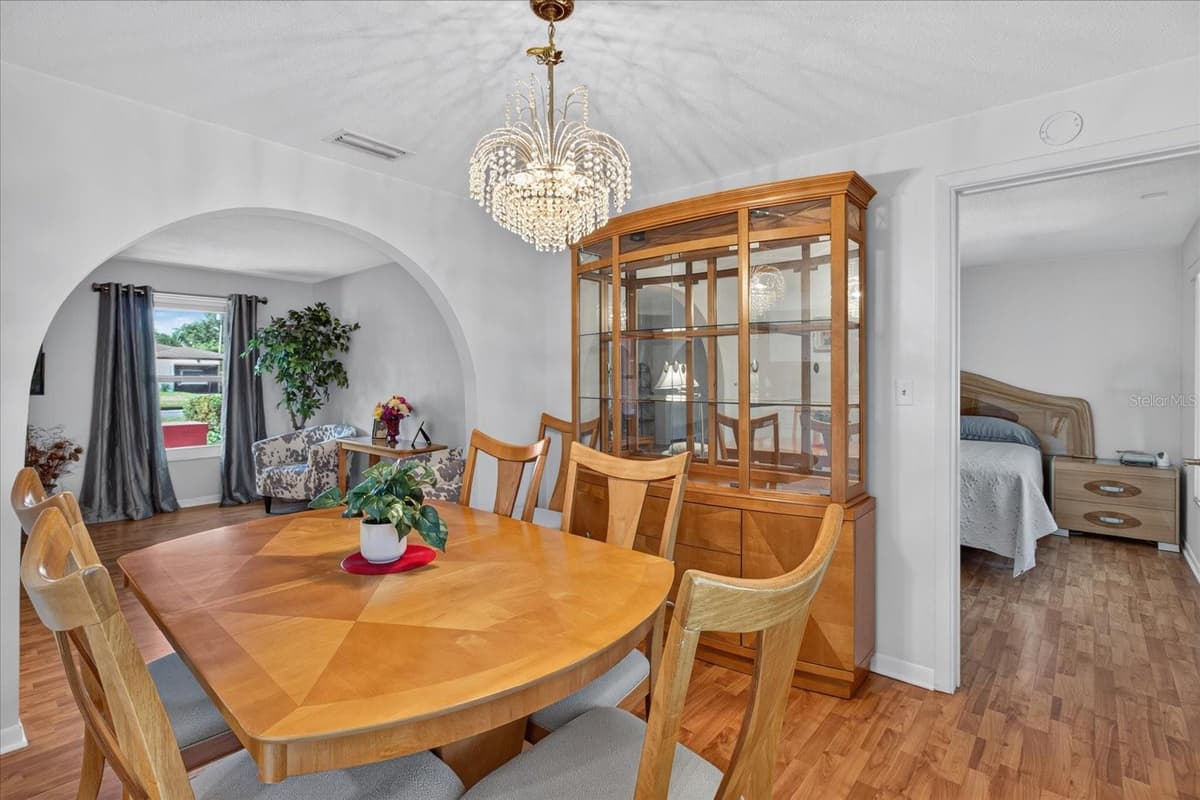 13497 OVAL DRIVE — photo 38 of 94