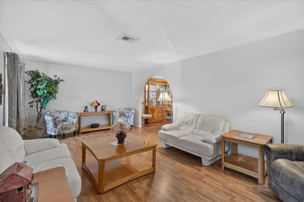 13497 OVAL DRIVE — photo 3 of 94