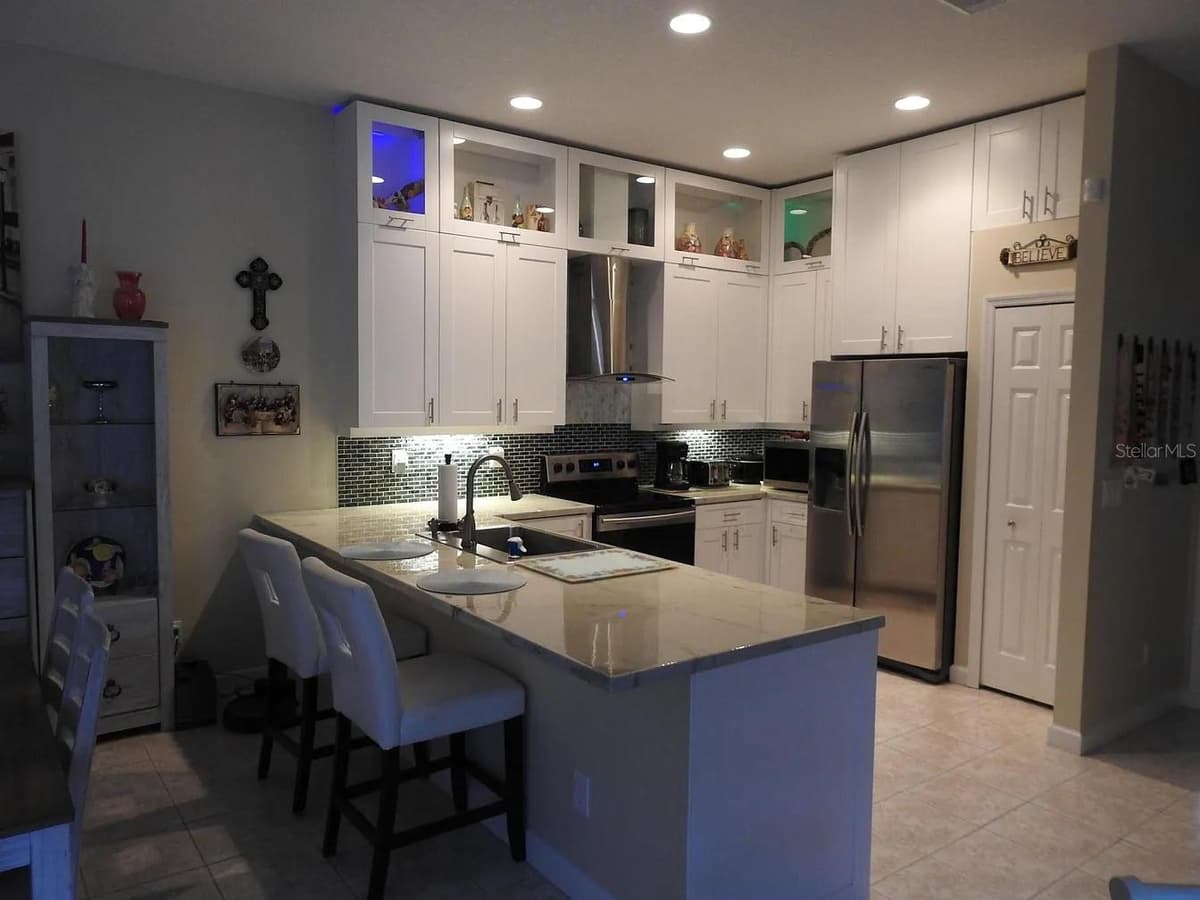 910 MUNJACK CIRCLE — photo 7 of 32