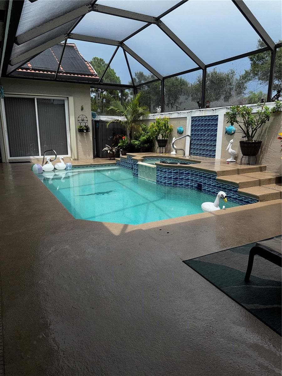 910 MUNJACK CIRCLE — photo 4 of 32