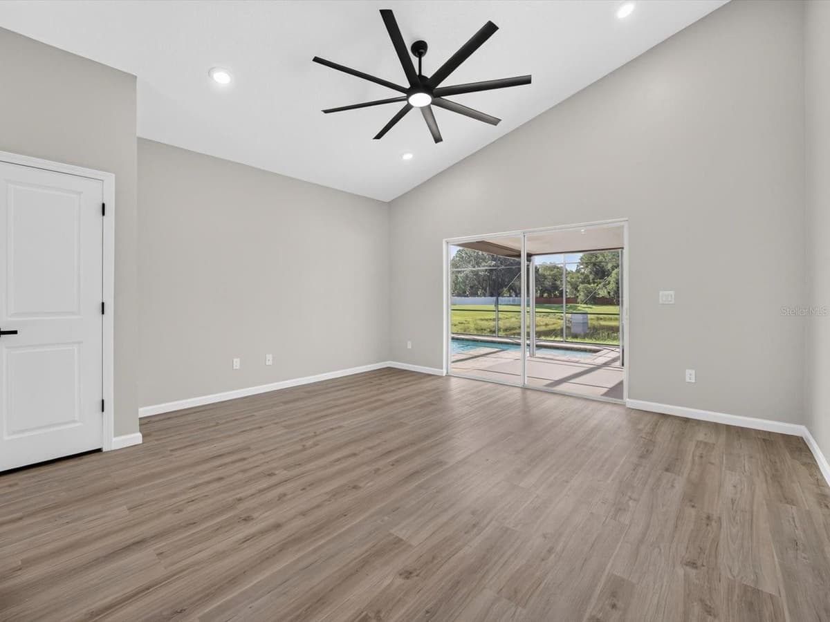 331 APPALOOSA COURT — photo 9 of 43
