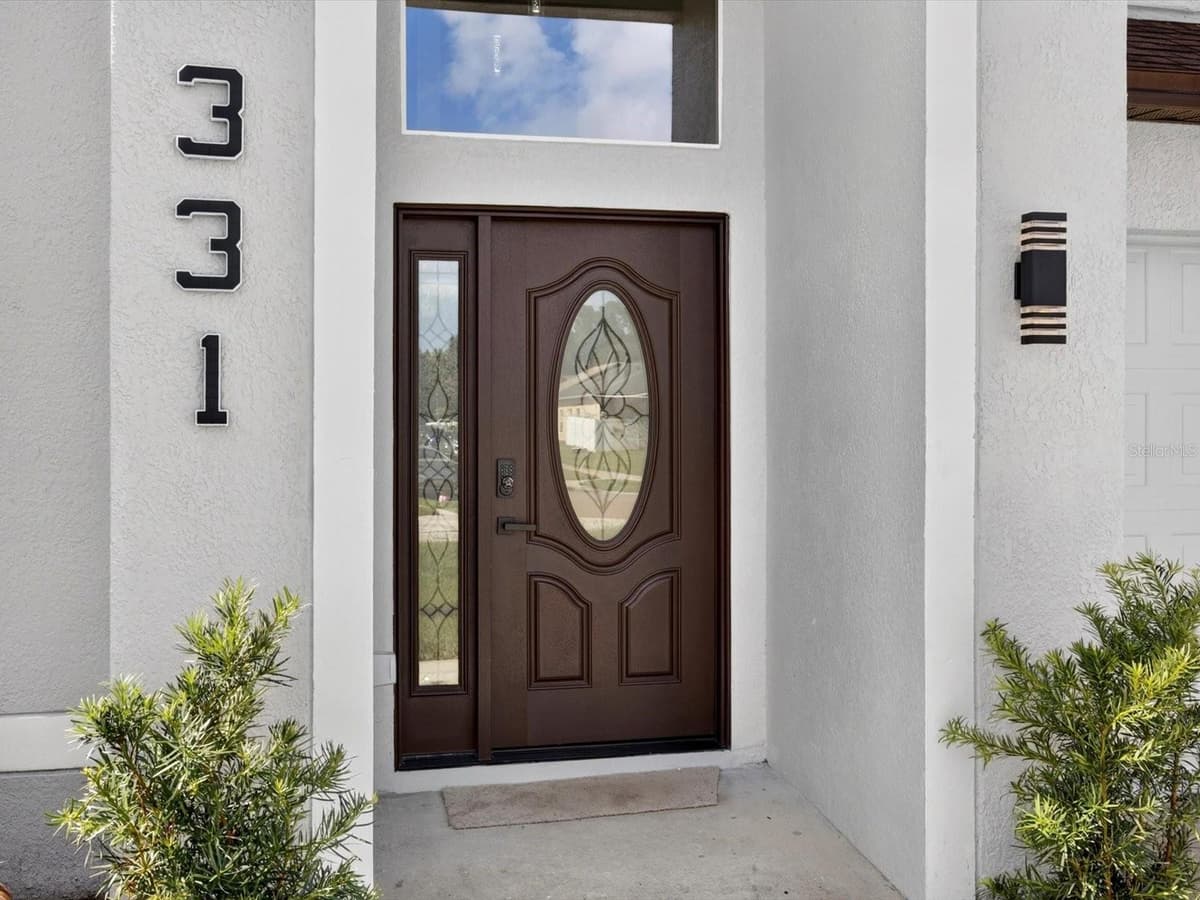 331 APPALOOSA COURT — photo 4 of 43