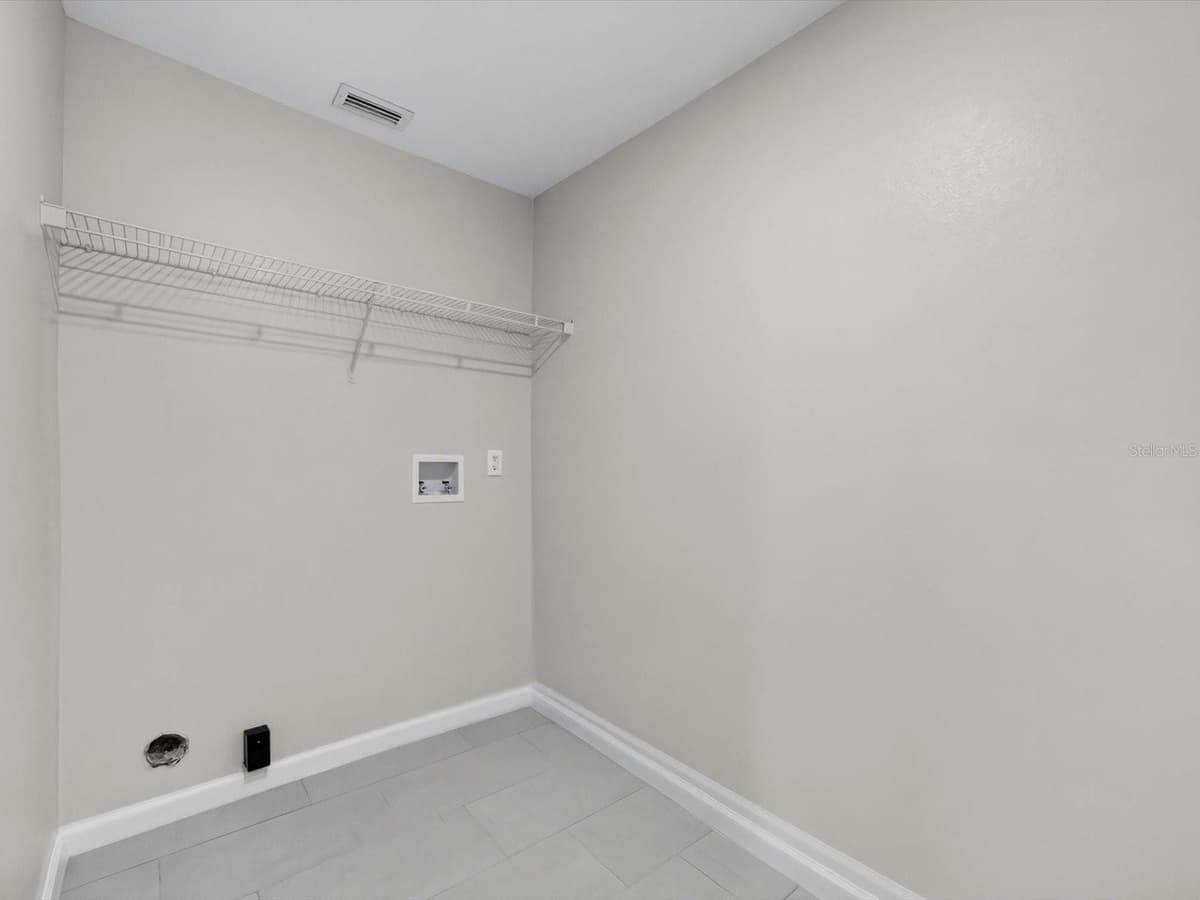 331 APPALOOSA COURT — photo 24 of 43