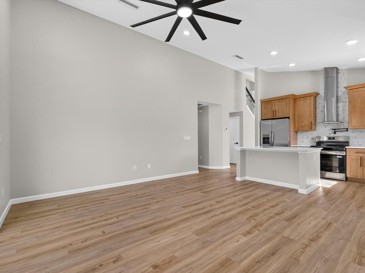 331 APPALOOSA COURT — photo 10 of 43