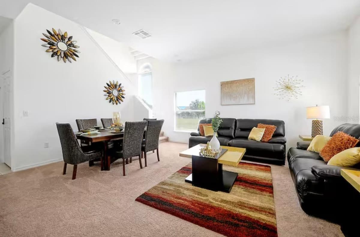 559 CADIZ LOOP — photo 3 of 28