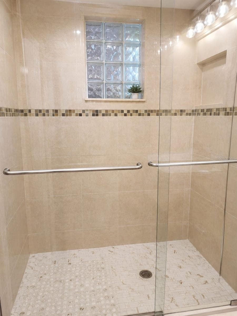 14490 41ST AVENUE ROAD — photo 12 of 23