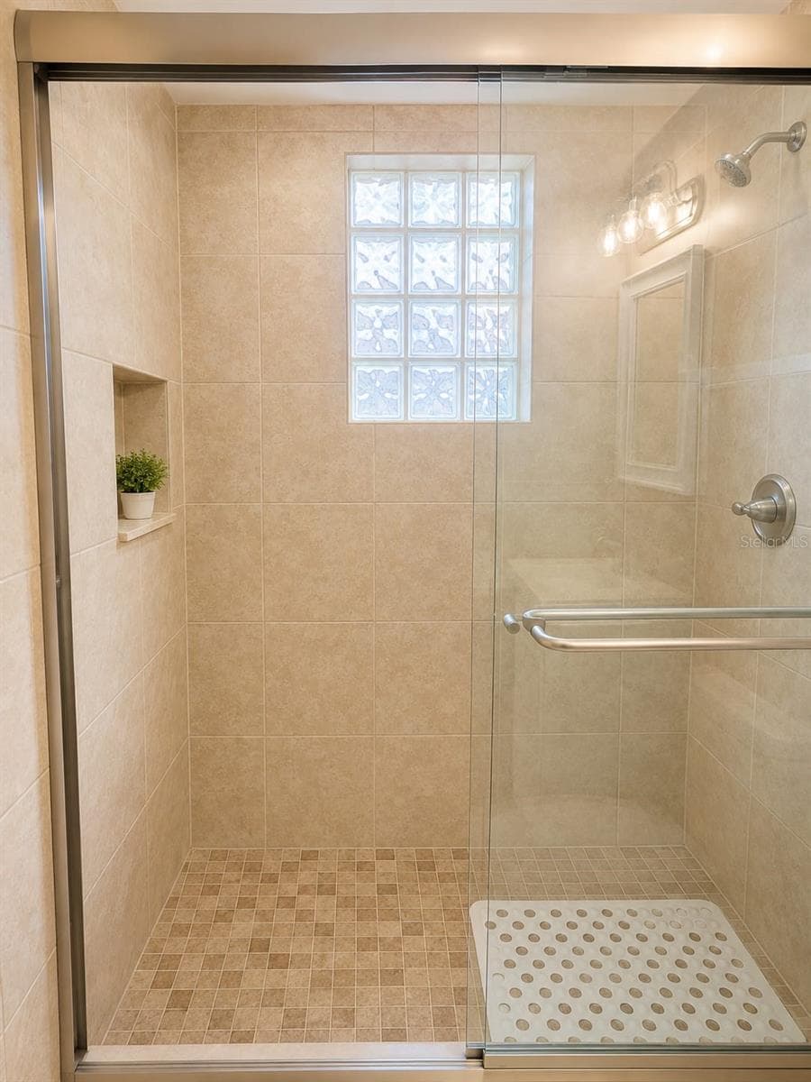 14490 41ST AVENUE ROAD — photo 18 of 23