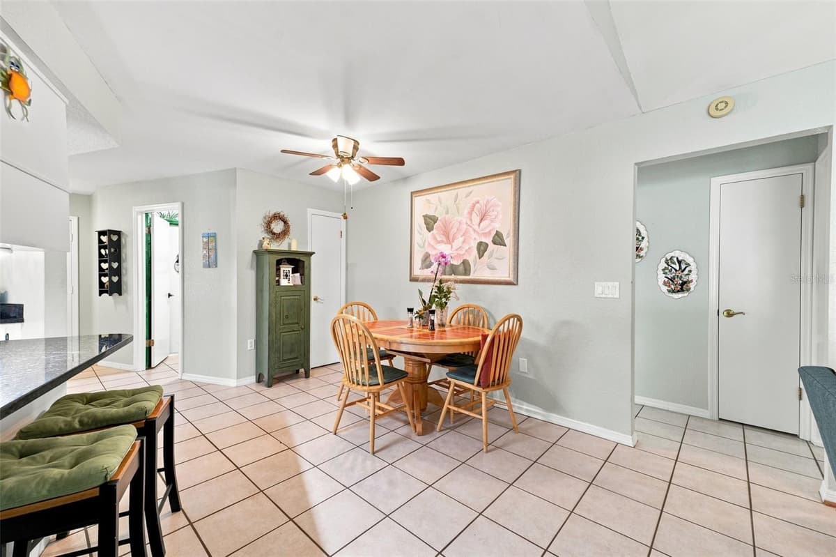 4292 ELWOOD ROAD — photo 14 of 62