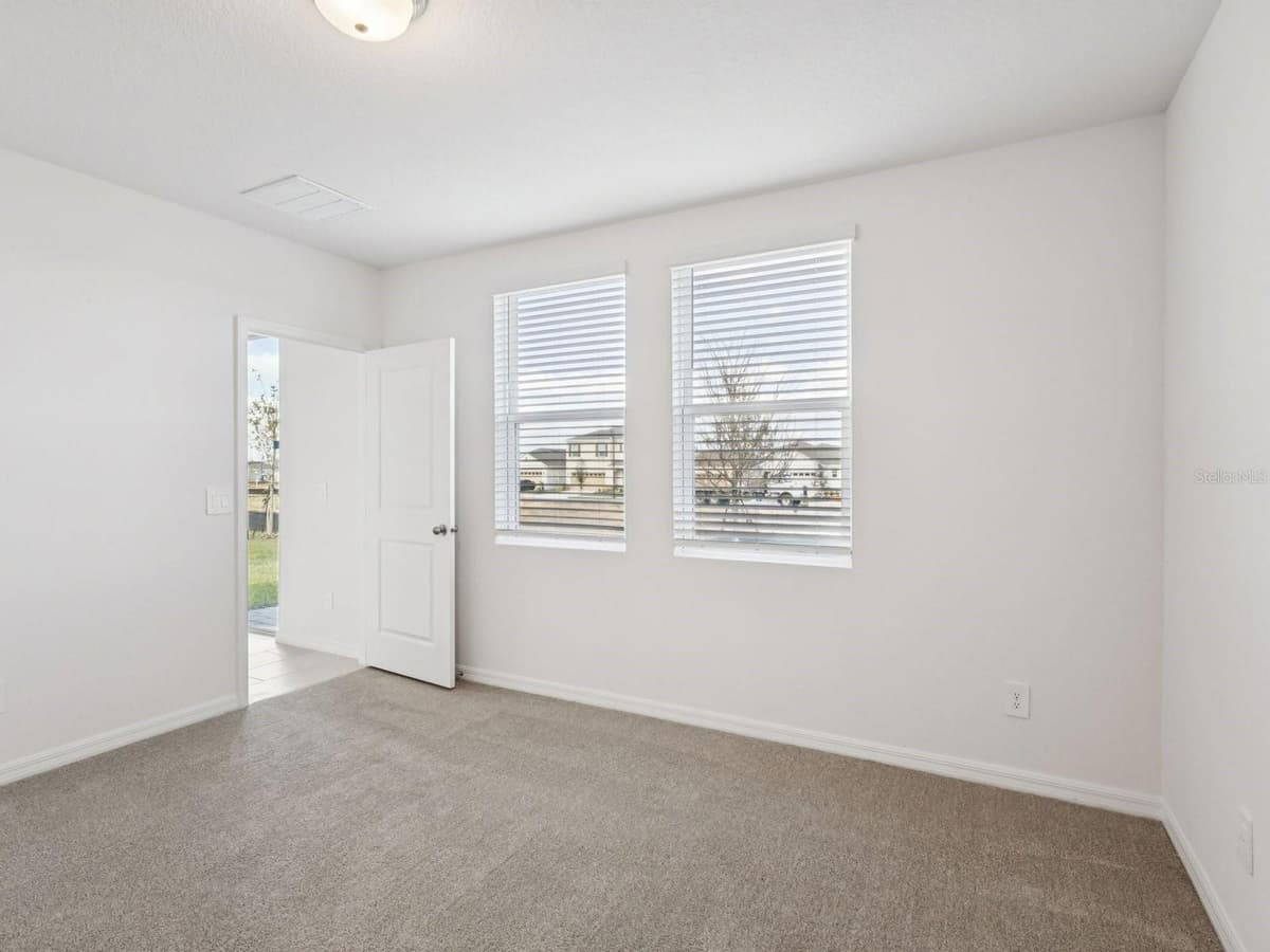 5349 WILLOW CREEK — photo 6 of 11