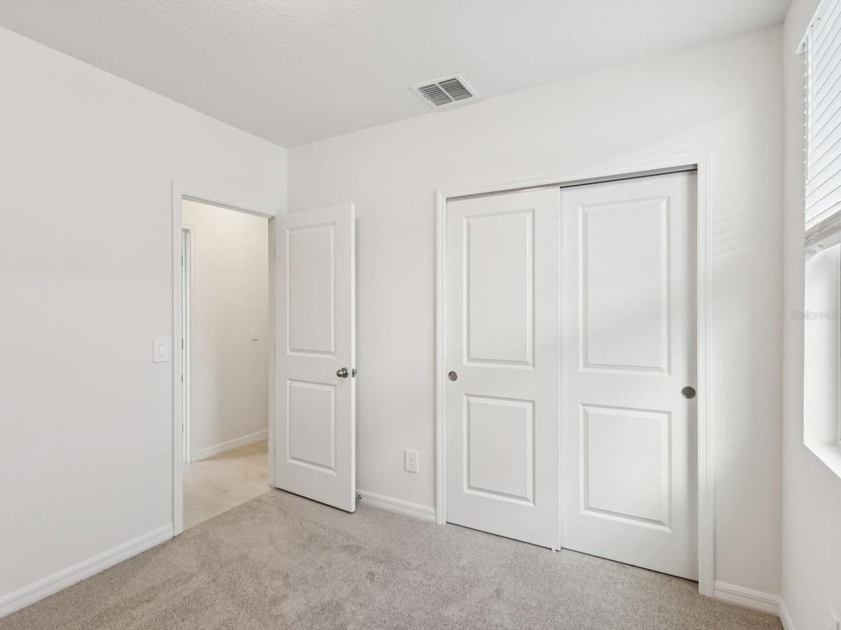 5349 WILLOW CREEK — photo 9 of 11