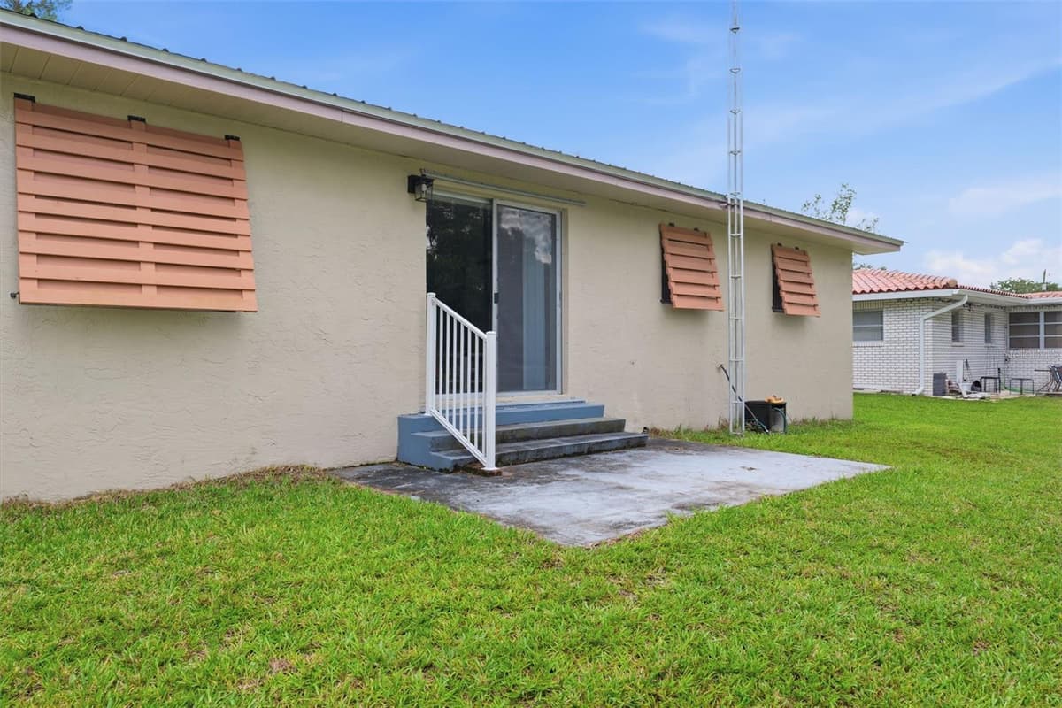 708 NOLA STREET — photo 23 of 43