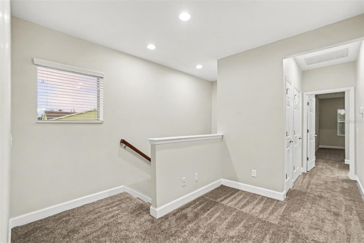 11188 GRAND WINTHROP AVENUE — photo 10 of 15