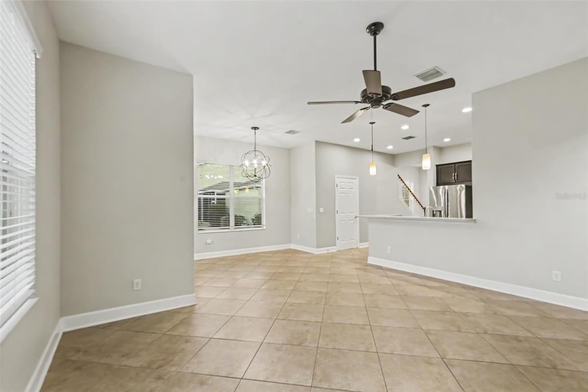 11188 GRAND WINTHROP AVENUE — photo 4 of 15