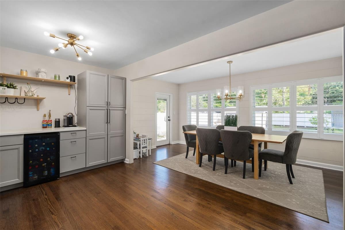 2907 VINE STREET — photo 17 of 34