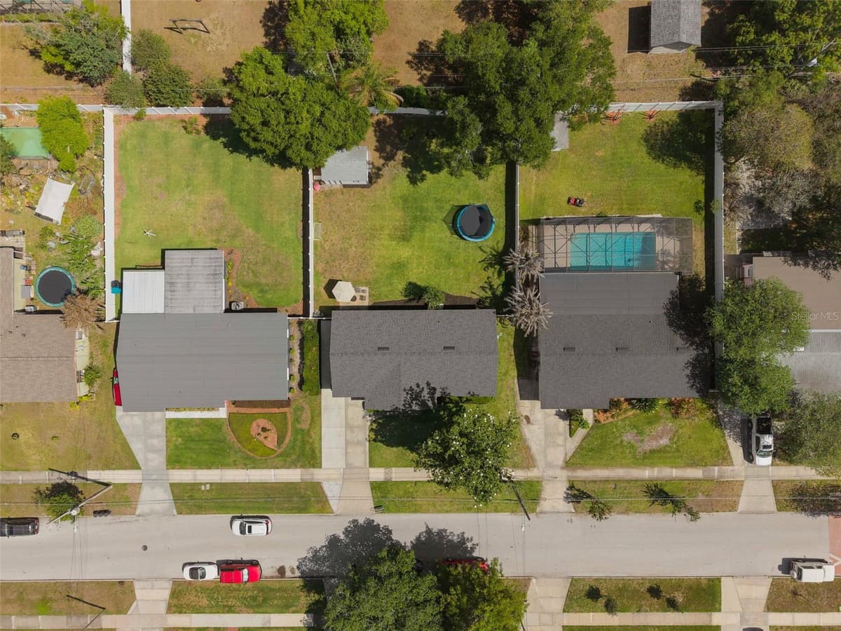 2907 VINE STREET — photo 23 of 34