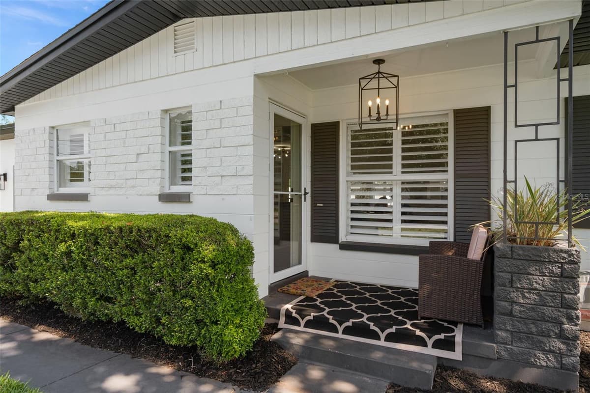 2907 VINE STREET — photo 21 of 34