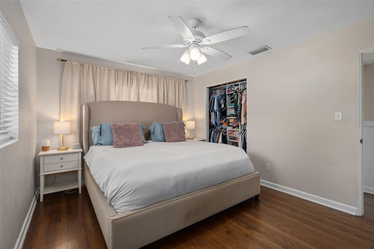 2907 VINE STREET — photo 26 of 34
