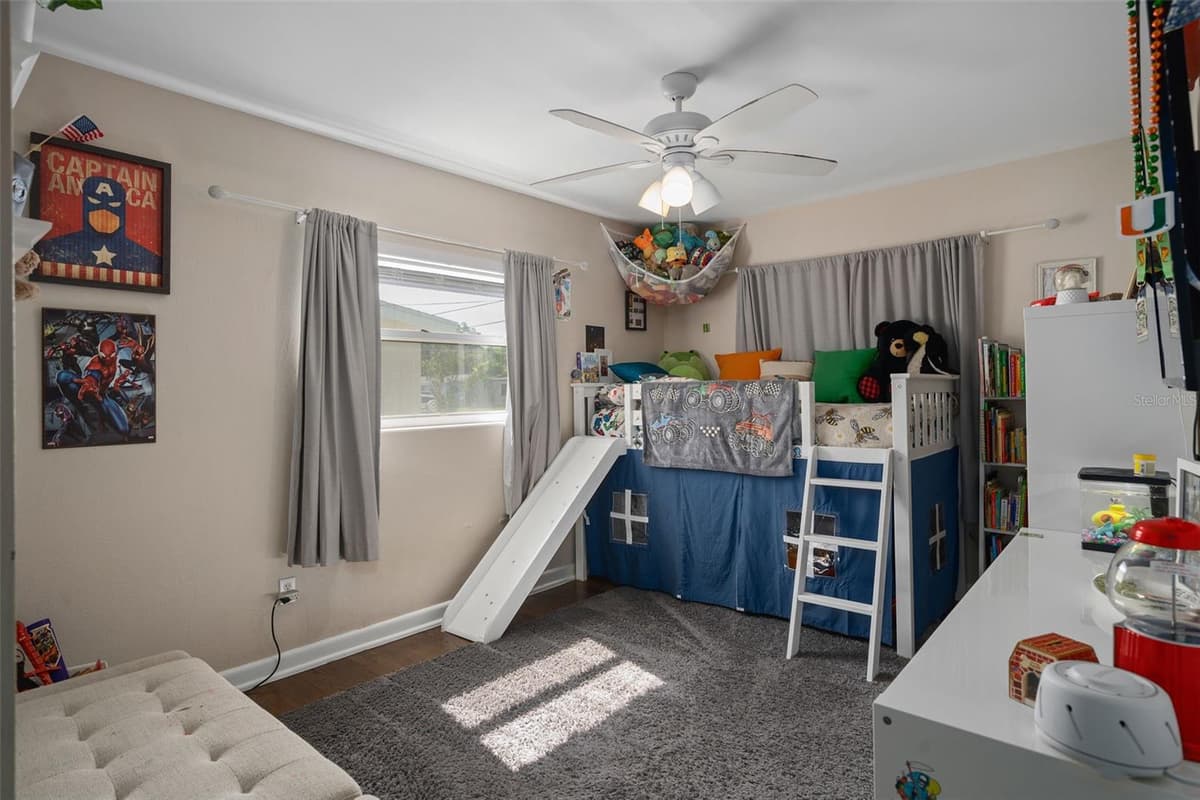 2907 VINE STREET — photo 14 of 34