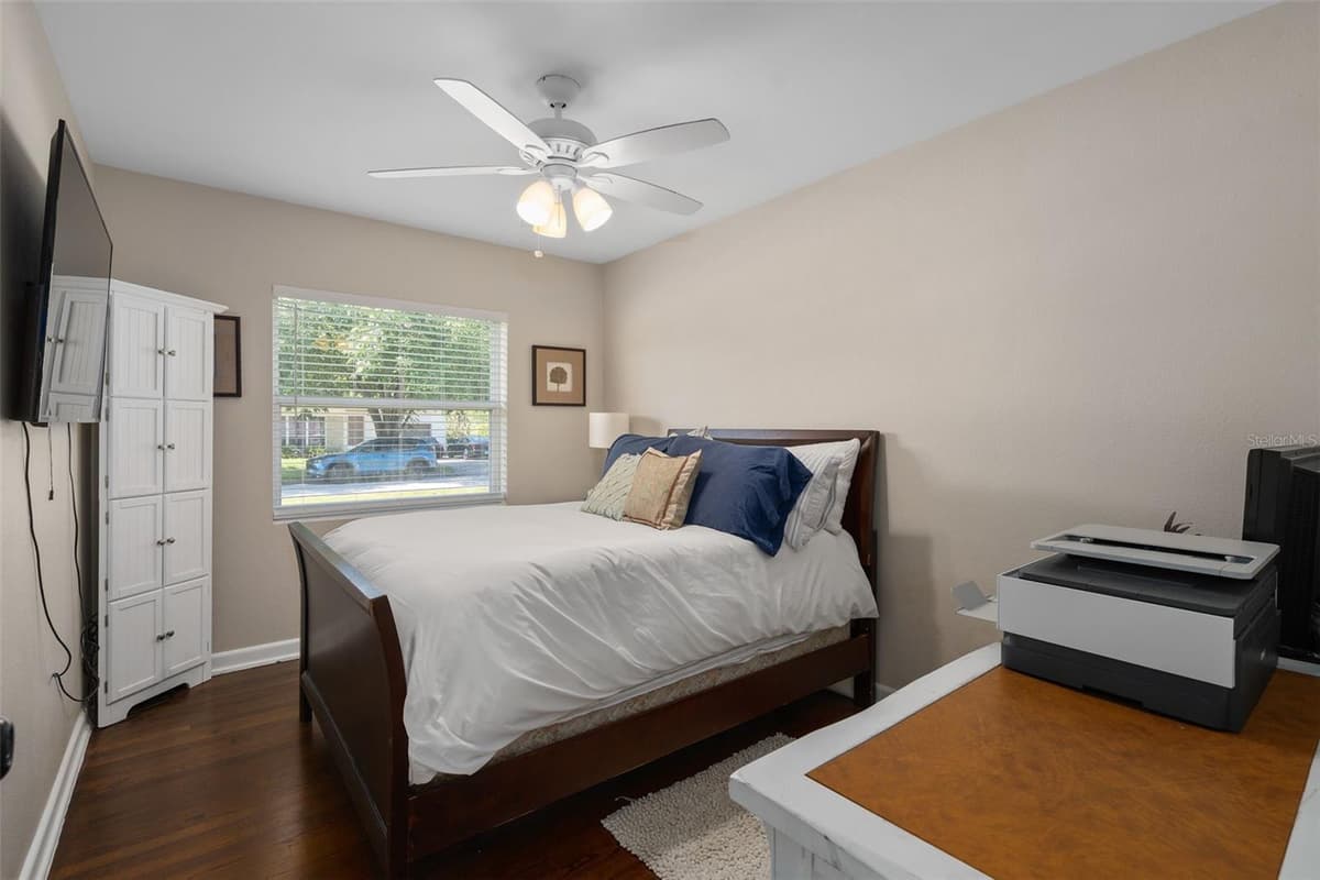 2907 VINE STREET — photo 16 of 34