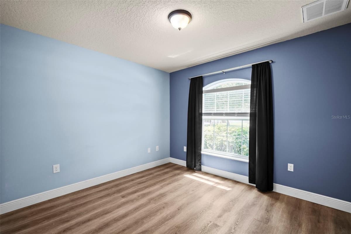 4854 BOREALIS COURT — photo 20 of 32