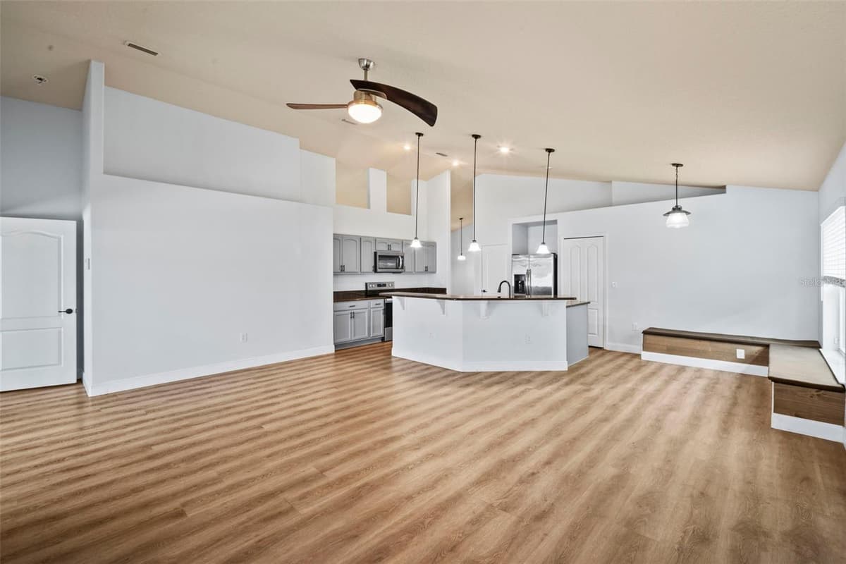 4854 BOREALIS COURT — photo 5 of 32