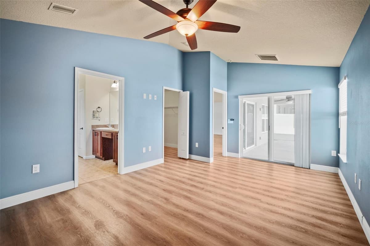4854 BOREALIS COURT — photo 16 of 32
