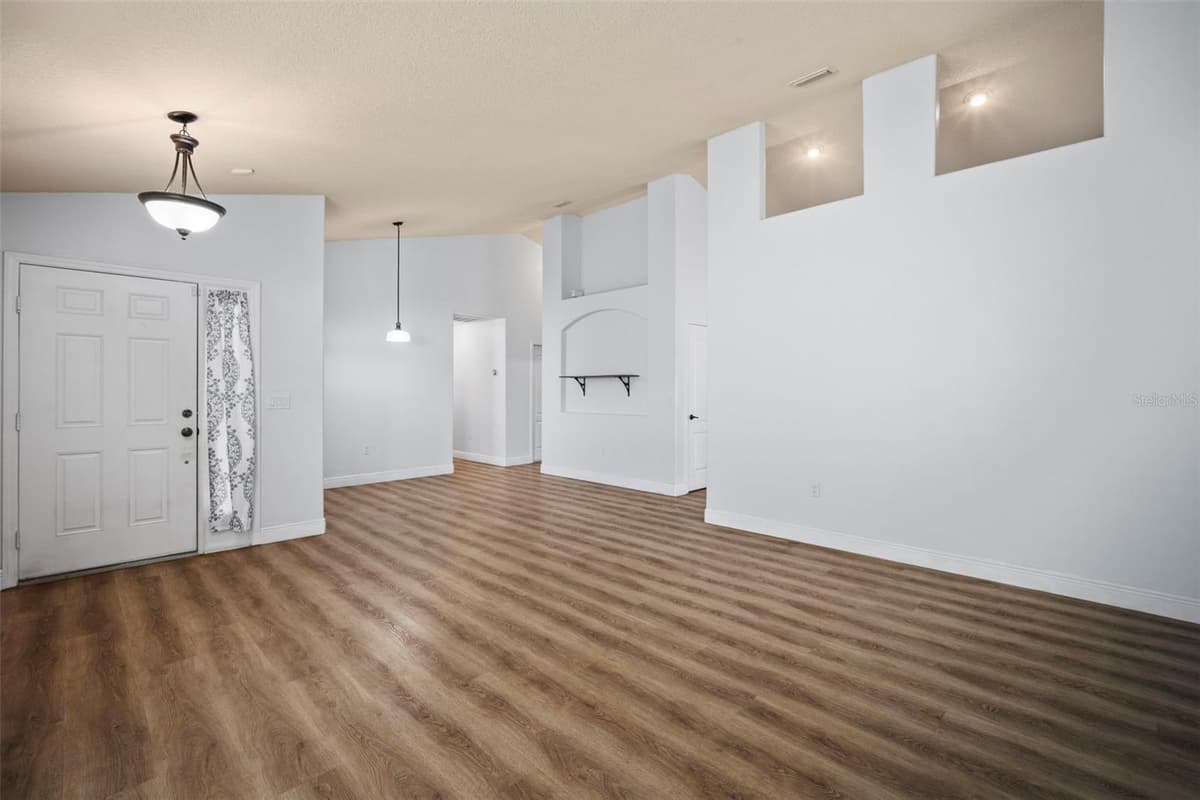 4854 BOREALIS COURT — photo 11 of 32
