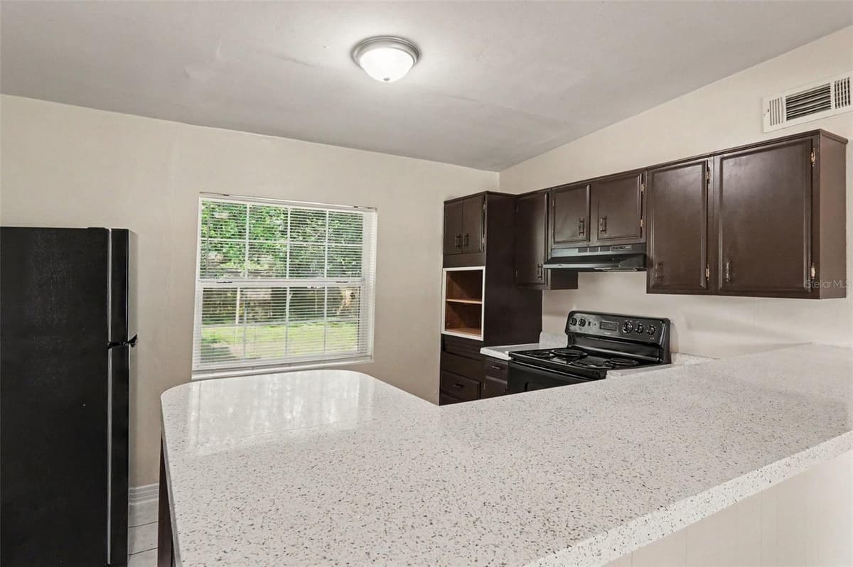 1015 EMERALDA ROAD — photo 4 of 15
