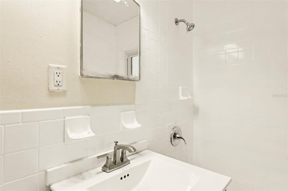 1015 EMERALDA ROAD — photo 14 of 15