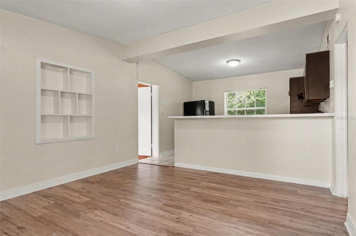 1015 EMERALDA ROAD — photo 11 of 15
