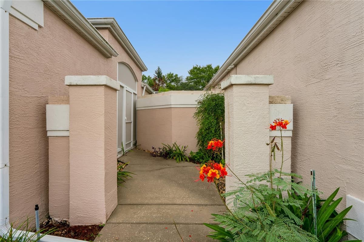 312 ROYAL PALM WAY — photo 3 of 60