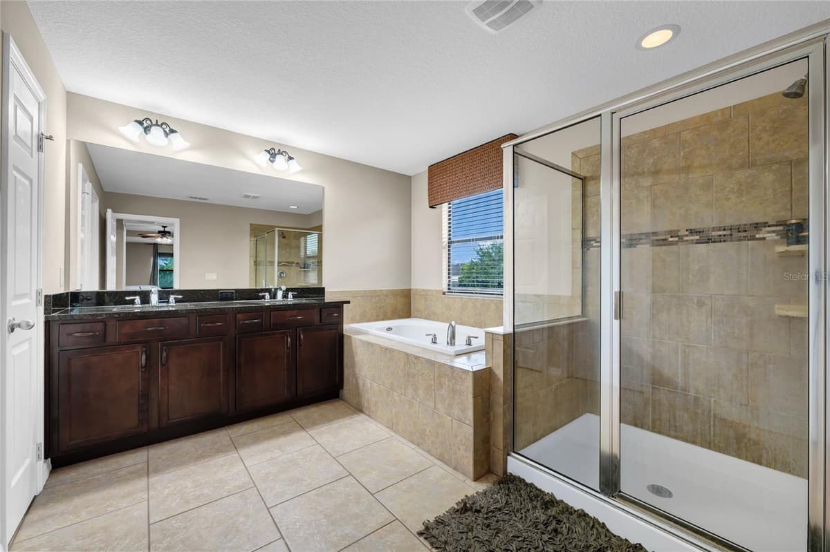 10037 LEYBURN COURT — photo 31 of 50