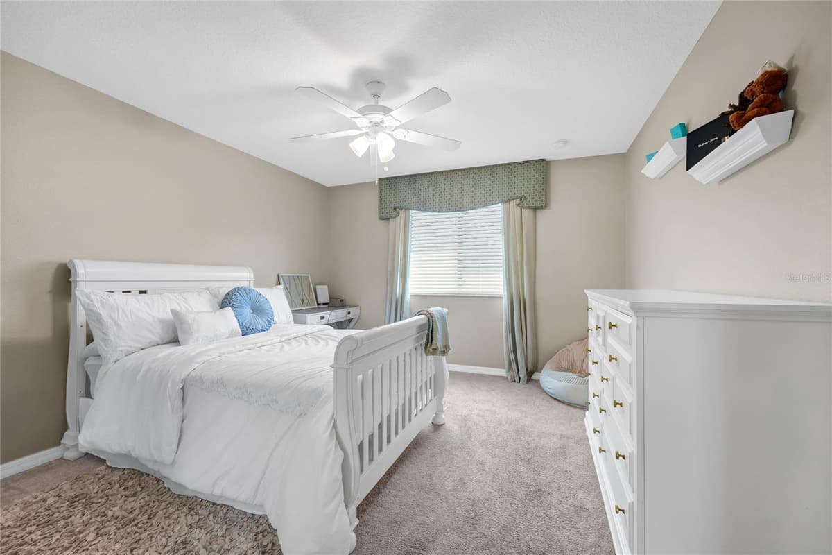 10037 LEYBURN COURT — photo 36 of 50