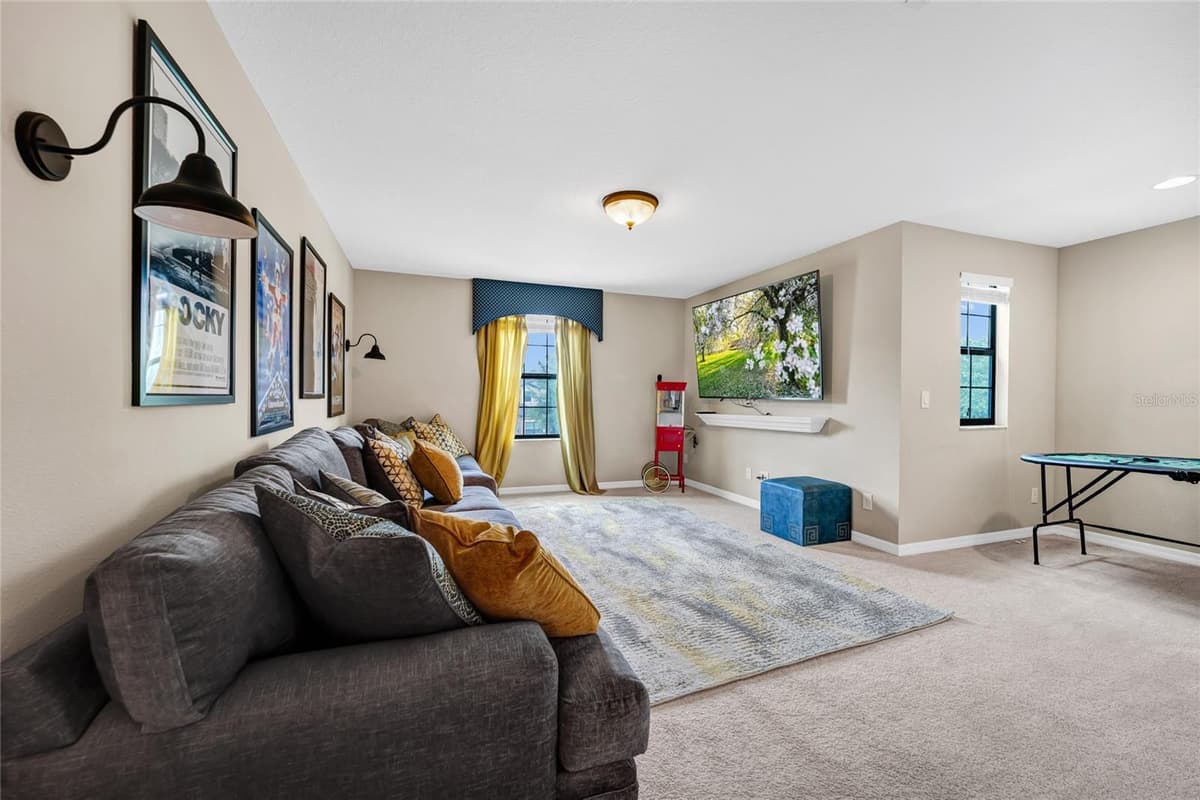 10037 LEYBURN COURT — photo 26 of 50
