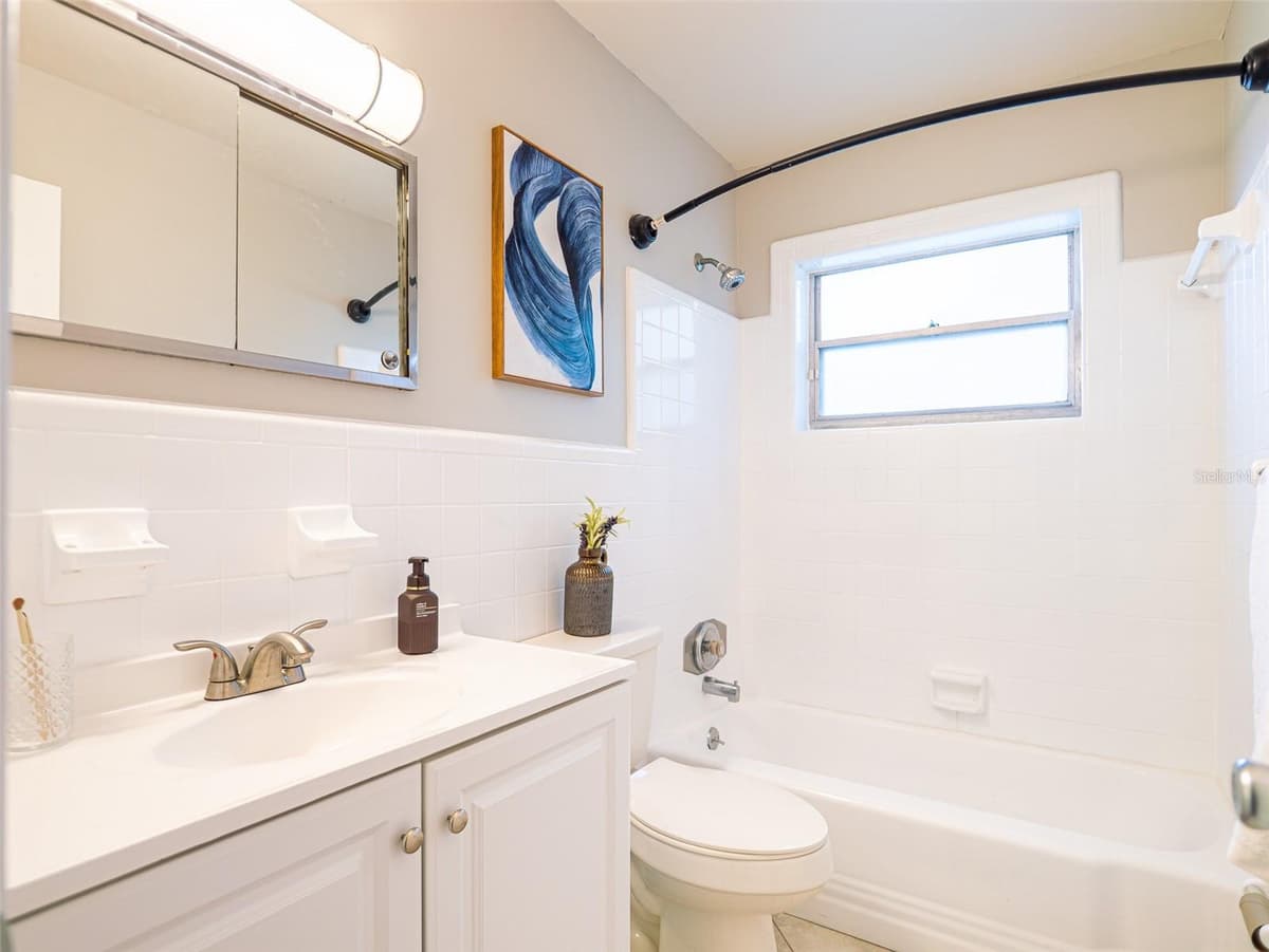 620 BURKE STREET — photo 26 of 27