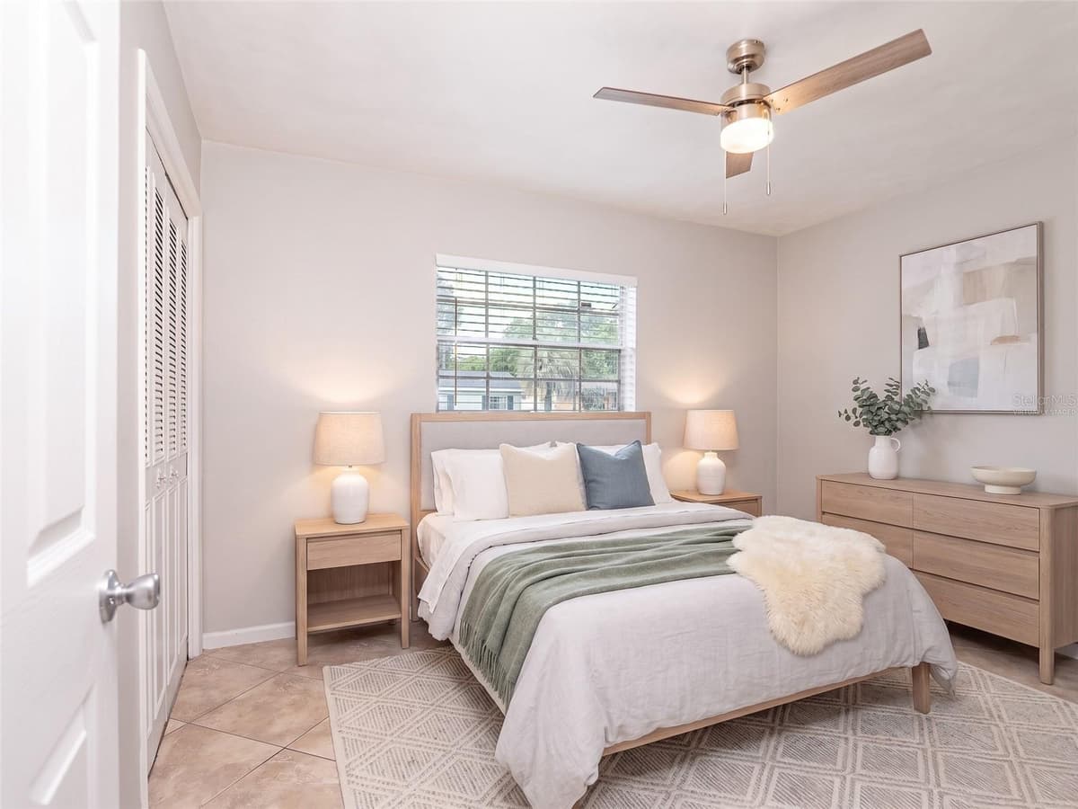 620 BURKE STREET — photo 19 of 27
