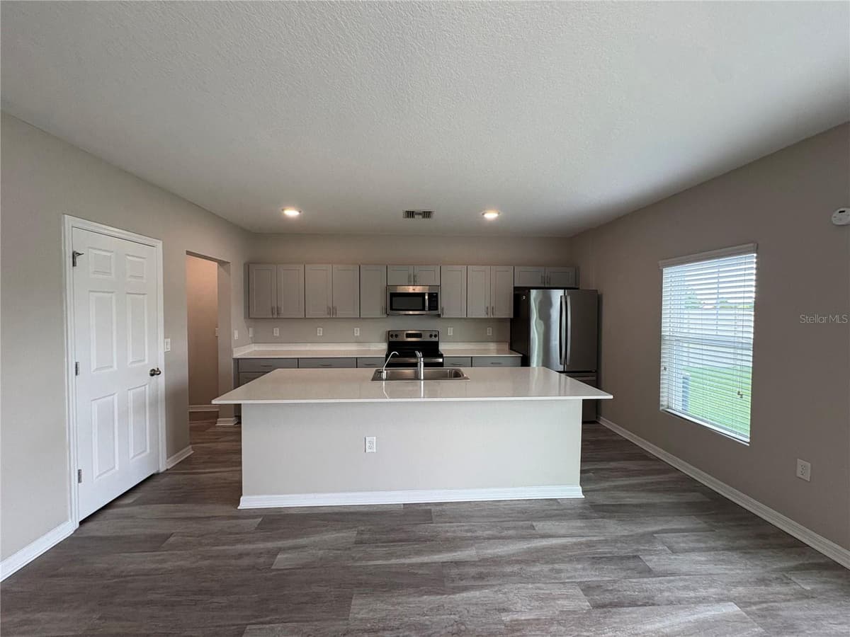 4381 PUMICE DRIVE — photo 7 of 28