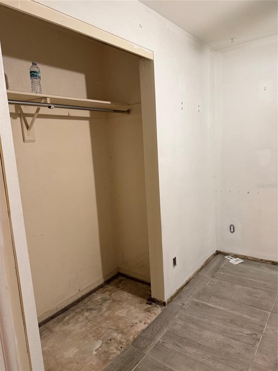 501 PALM AVENUE — photo 12 of 17