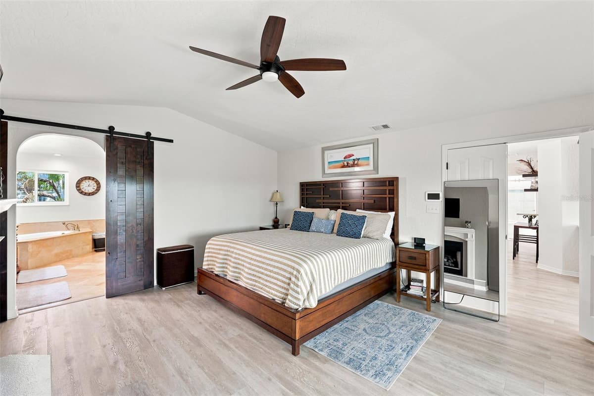 2340 NEWFOUND HARBOR DRIVE — photo 39 of 95