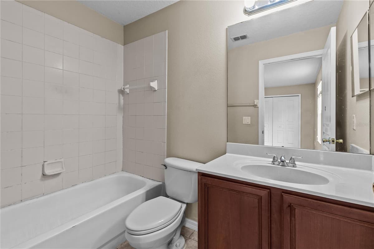 6500 BAYBORO COURT — photo 21 of 30