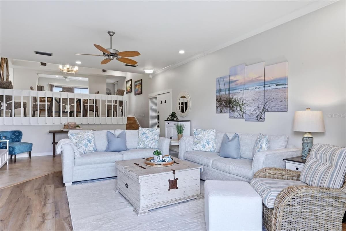 1187 LAKE HOUSE CIRCLE — photo 4 of 52