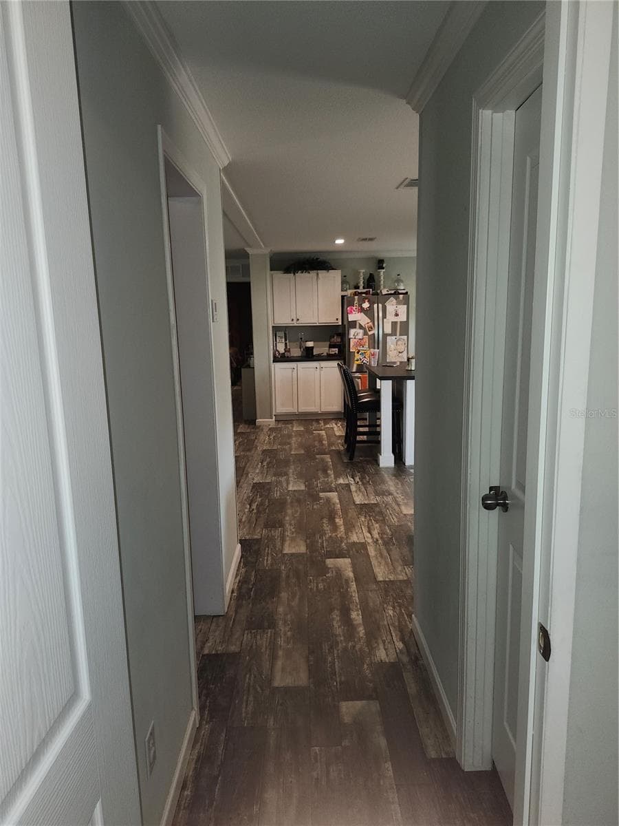 4550 POLK CITY ROAD — photo 17 of 23