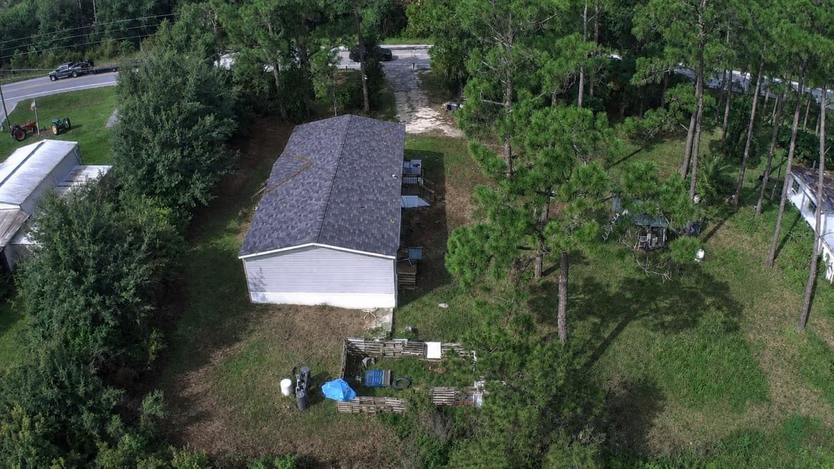 4550 POLK CITY ROAD — photo 5 of 23