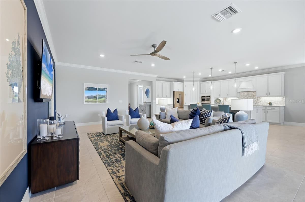 13316 PELTO STREET — photo 16 of 85